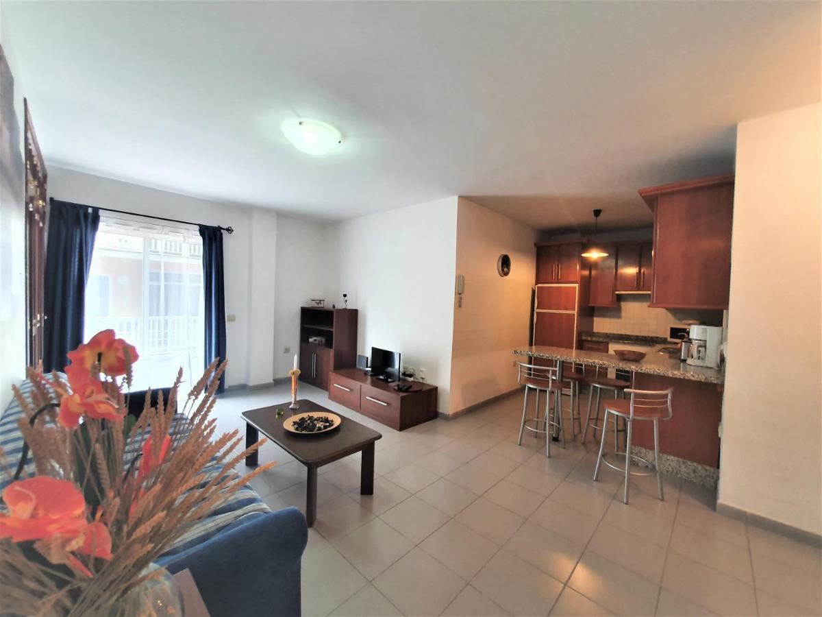 Cristi Puerto Santiago Apartment By Hrtenerife Net Пуерто-де-Сантьяго Екстер'єр фото